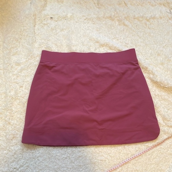 32 Degrees cool women’s athletic skirts - Picture 8 of 8